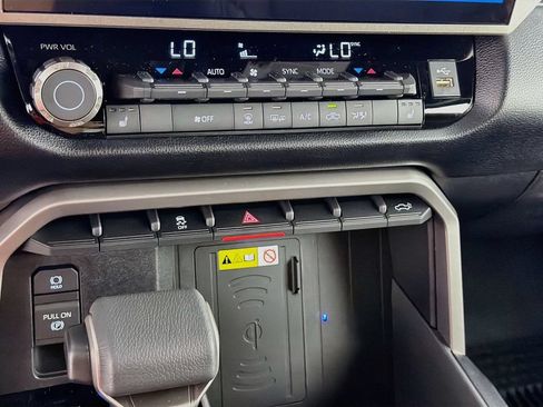 New 2026 Toyota Tundra SR5 AWD/4WD image 19