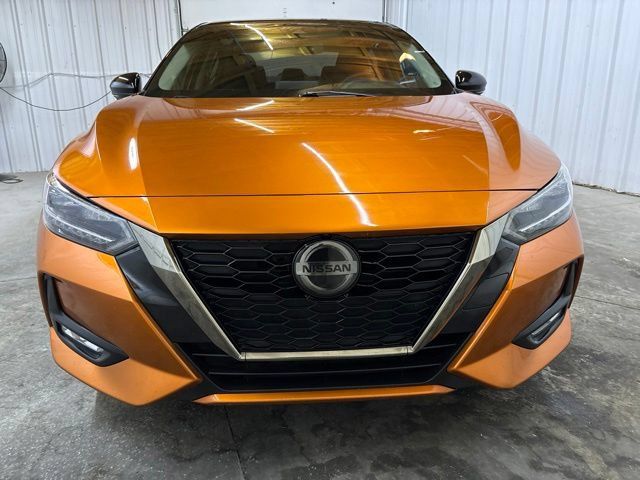 Used 2020 Nissan Sentra SR w/ Premium Package FWD image 2
