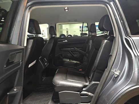 Used 2019 Volkswagen Atlas SE w/ Towing Package image 25