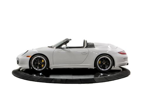 Used 2011 Porsche 911 Cabriolet RWD image 2