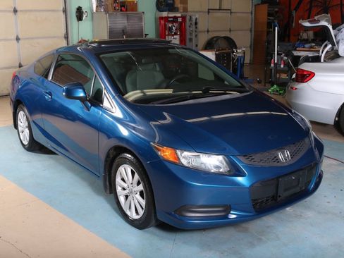 Used 2012 Honda Civic EX image 2