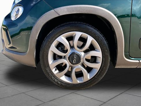 Used 2016 FIAT 500L Trekking FWD image 10