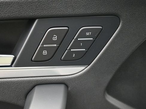 Used 2025 Audi Q5 2.0T Premium AWD/4WD image 5
