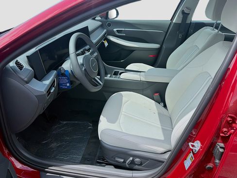 New 2026 Hyundai Sonata SEL FWD image 15