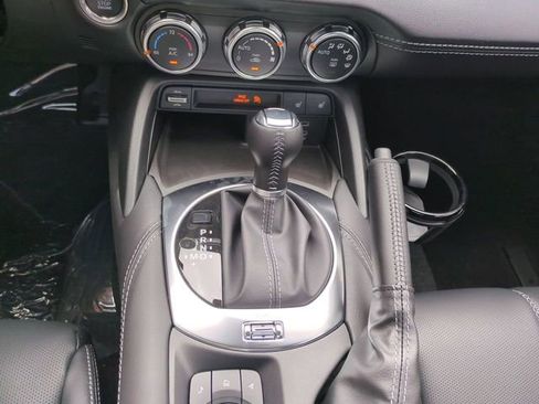 New 2026 MAZDA MX-5 Miata RF Grand Touring RWD image 17