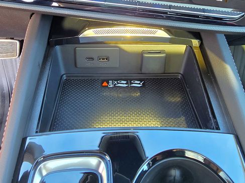 New 2026 Buick Envision Sport Touring image 27