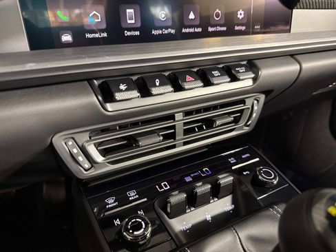 Used 2024 Porsche 911 GT3 image 37