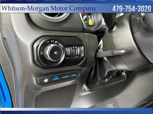 Used 2022 Jeep Wrangler Unlimited Rubicon w/ Cold Weather Group image 13