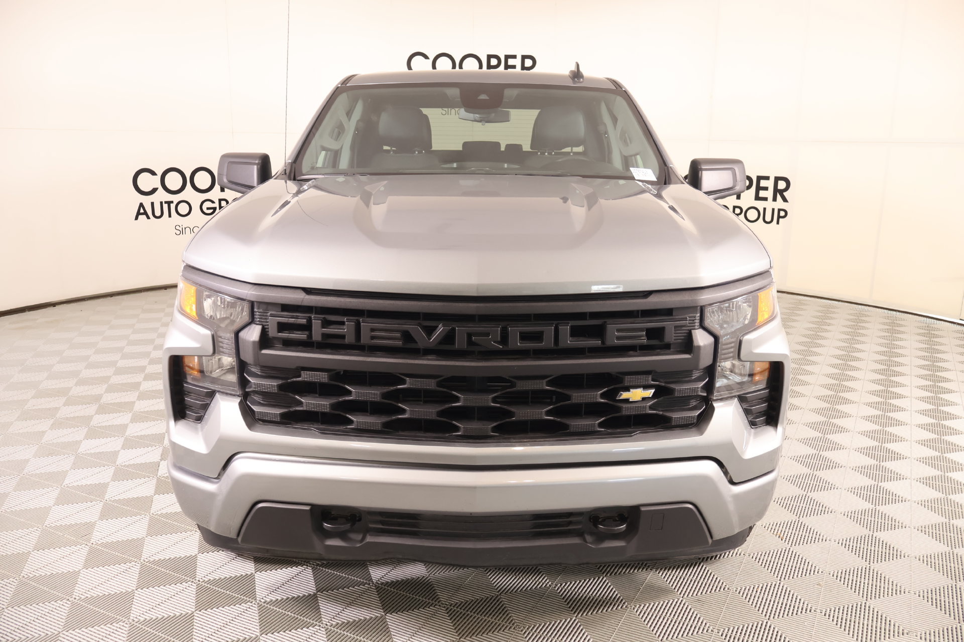 Used 2025 Chevrolet Silverado 1500 Custom AWD/4WD image 8