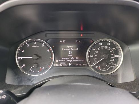 Used 2025 Mitsubishi Outlander SE AWD/4WD image 16
