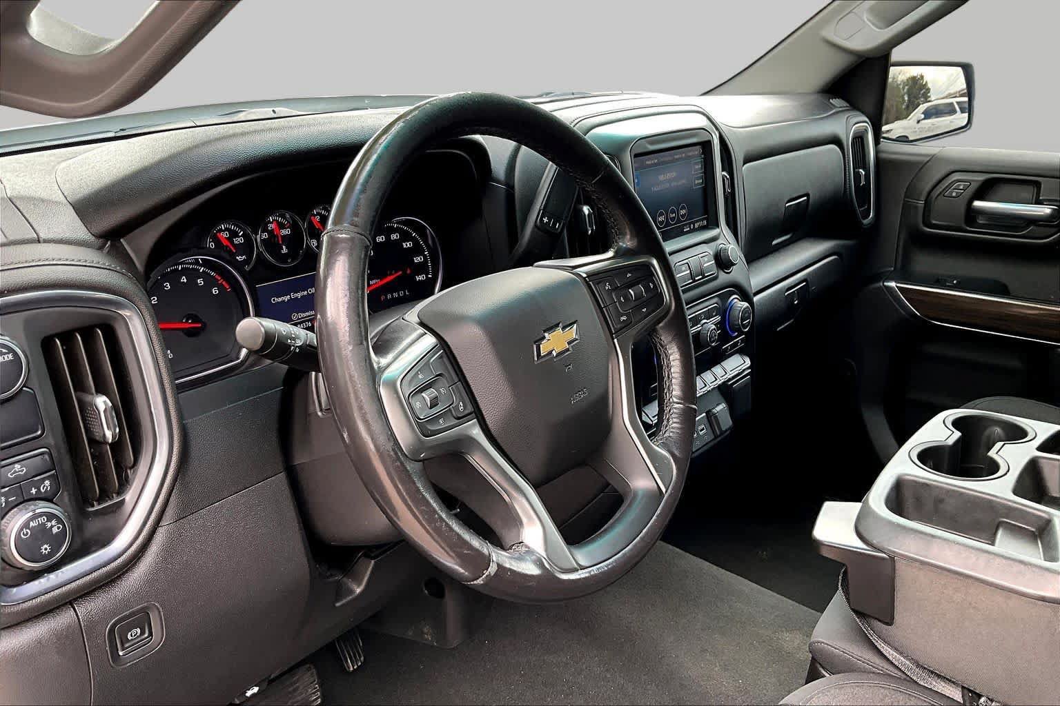 Used 2021 Chevrolet Silverado 1500 LT w/ Bed Protection Package RWD image 16