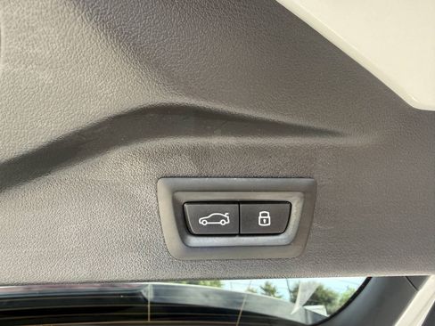 Used 2025 BMW X5 sDrive40i w/ Parking Assistance Package RWD image 42