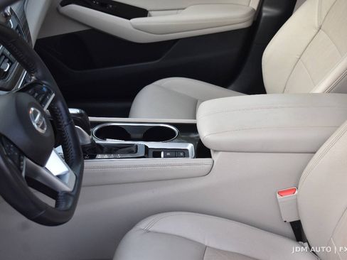 Used 2021 Nissan Altima 2.5 Platinum AWD/4WD image 31