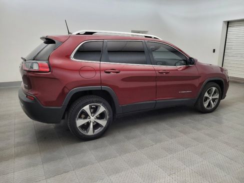 Used 2019 Jeep Cherokee Limited FWD image 10