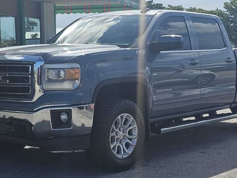 Used 2015 GMC Sierra 1500 SLE w/ SLE Value Package AWD/4WD image 1