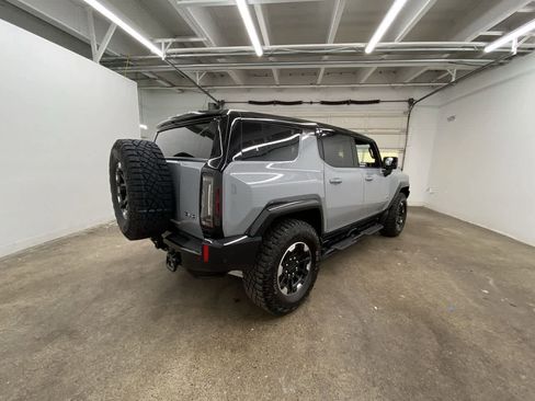 Used 2024 GMC Hummer EV 3X w/ Extreme Off-Road Package image 6