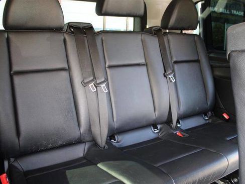 Used 2016 Mercedes-Benz Metris Passenger image 21
