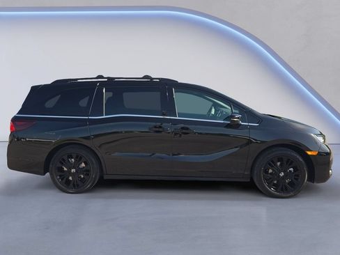 Certified 2025 Honda Odyssey Sport-L image 6