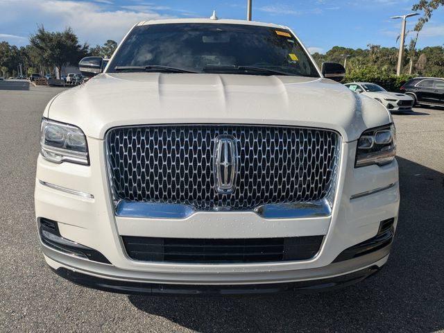 Used 2023 Lincoln Navigator L Reserve AWD/4WD image 6