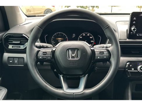Used 2025 Honda Pilot EX-L image 37