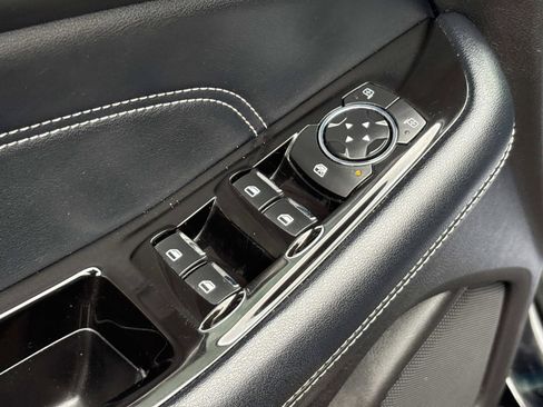 Used 2018 Ford Edge Titanium w/ Equipment Group 301A image 25