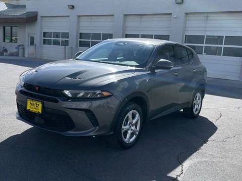 Used 2024 Dodge Hornet GT w/ Cold Weather Group image 5