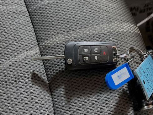 Used 2016 Chevrolet Sonic LT image 35