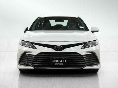 Used 2024 Toyota Camry LE FWD image 8