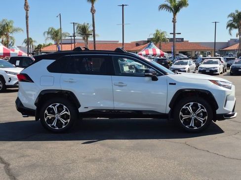 Used 2024 Toyota RAV4 XSE w/ Weather Package AWD/4WD image 4