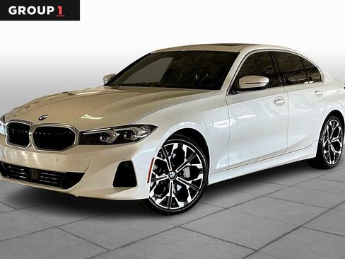 Certified 2025 BMW 330i 330i w/ M Sport Package image 1