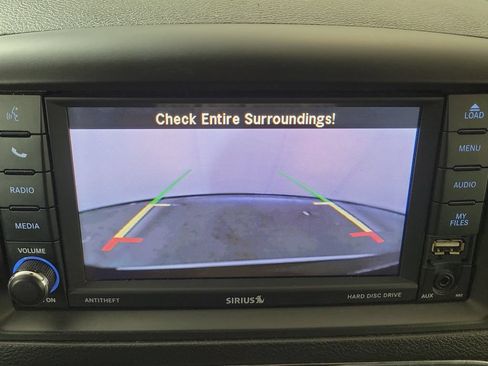 Used 2020 Dodge Grand Caravan SXT FWD image 20