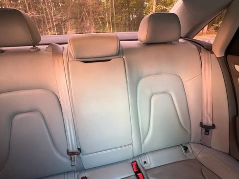 Used 2015 Audi A4 2.0T Premium Plus w/ Technology Package image 18