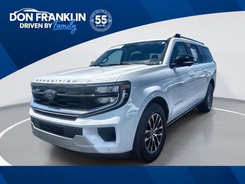 Used 2025 Ford Expedition Max Platinum AWD/4WD image 1