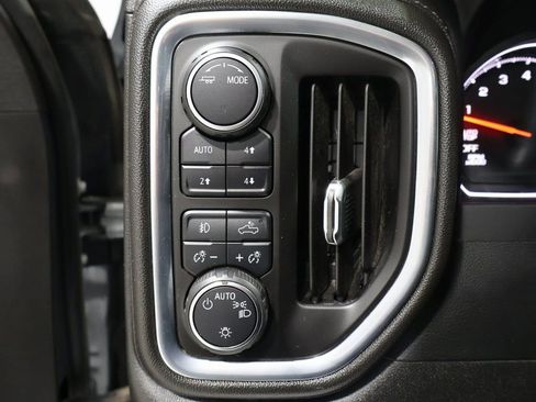 Used 2022 Chevrolet Silverado 1500 RST w/ Z71 Off-Road Package image 33