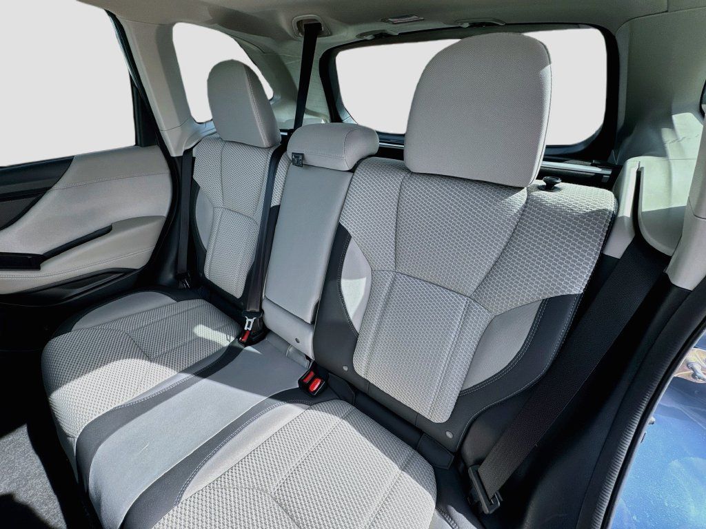 Certified 2023 Subaru Forester Premium AWD/4WD image 22