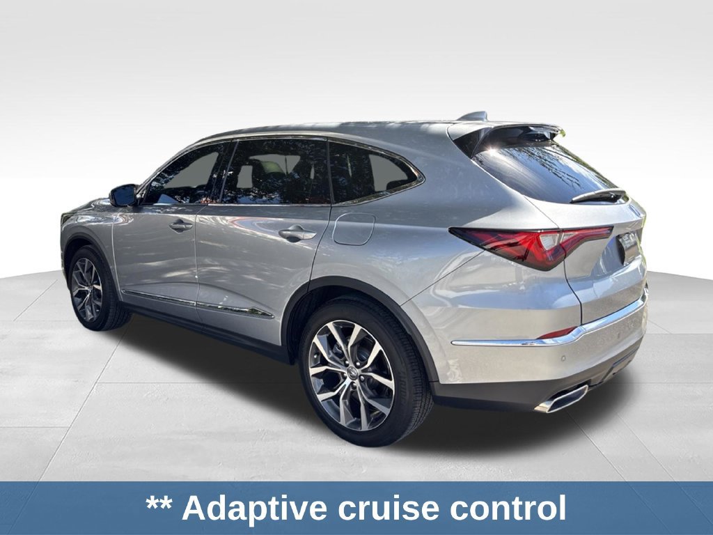 Used 2024 Acura MDX w/ Technology Package FWD image 3
