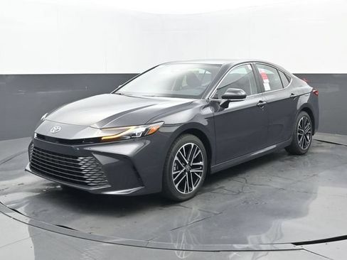 New 2026 Toyota Camry XLE FWD image 22