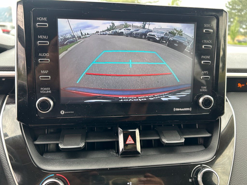 Used 2021 Toyota Corolla LE w/ Carpet Mat Package (TMS) FWD image 28