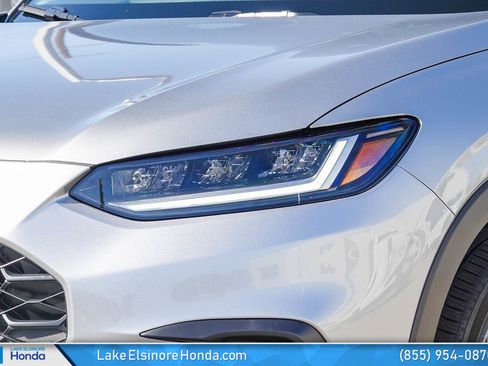 New 2026 Honda HR-V LX image 4