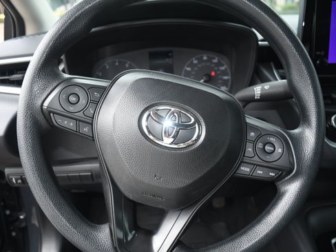 Certified 2025 Toyota Corolla LE w/ Convenience Package FWD image 12