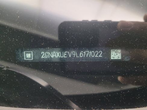Used 2020 Chevrolet Equinox LT AWD/4WD image 33