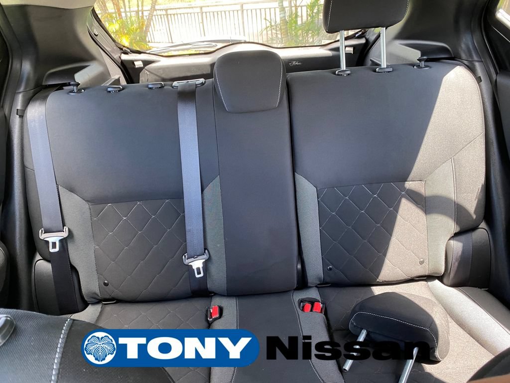 Used 2019 Nissan Kicks SV w/ Exterior Package FWD image 36