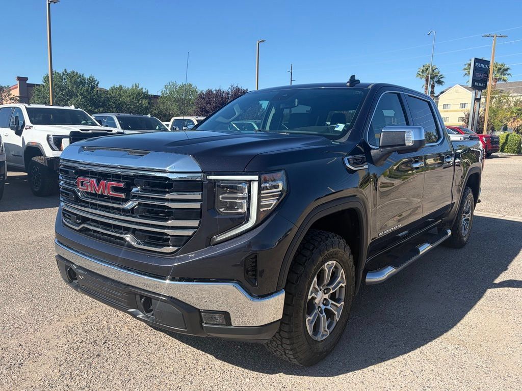 Used 2023 GMC Sierra 1500 SLT w/ X31 Off-Road Package AWD/4WD image 1