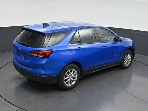Used 2024 Chevrolet Equinox LS w/ Driver Confidence II Package FWD image 19