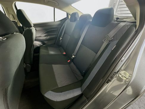Used 2025 Nissan Versa SV FWD image 26