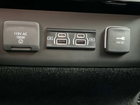 New 2026 Jeep Grand Wagoneer L 4WD image 7