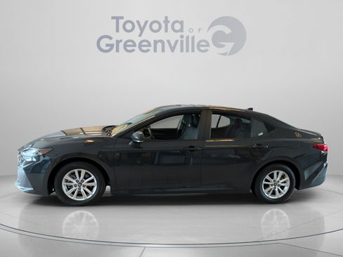Used 2025 Toyota Camry LE w/ Convenience Package FWD image 2