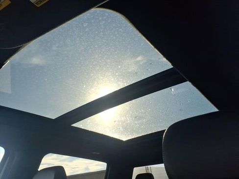 Certified 2022 Ford F350 Lariat w/ Lariat Ultimate Package image 18