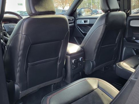 Used 2023 Ford Explorer ST-Line image 34
