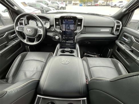 Used 2024 RAM 2500 Laramie w/ Night Edition image 19